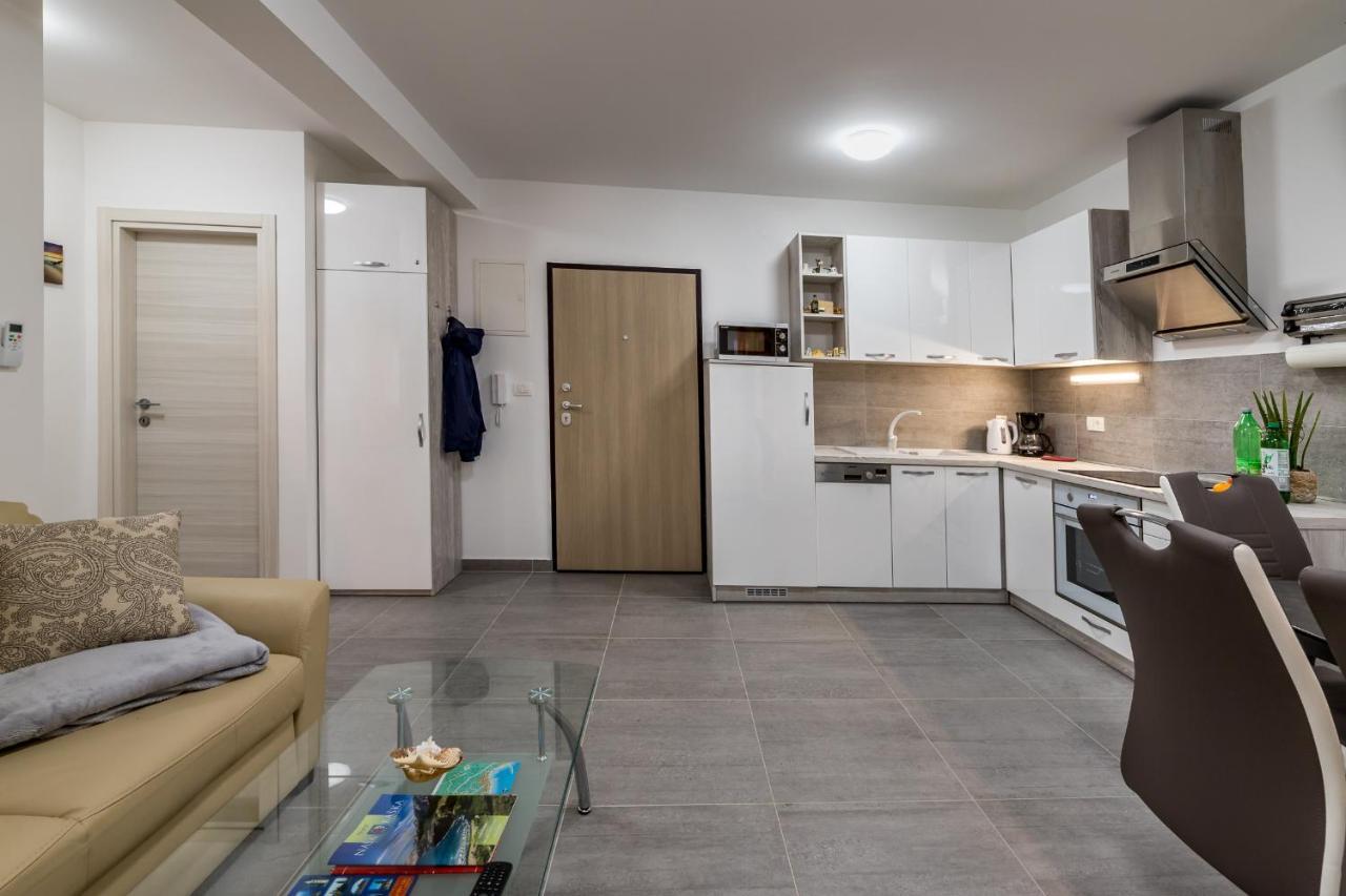 Apartment Lana Baska  Bagian luar foto